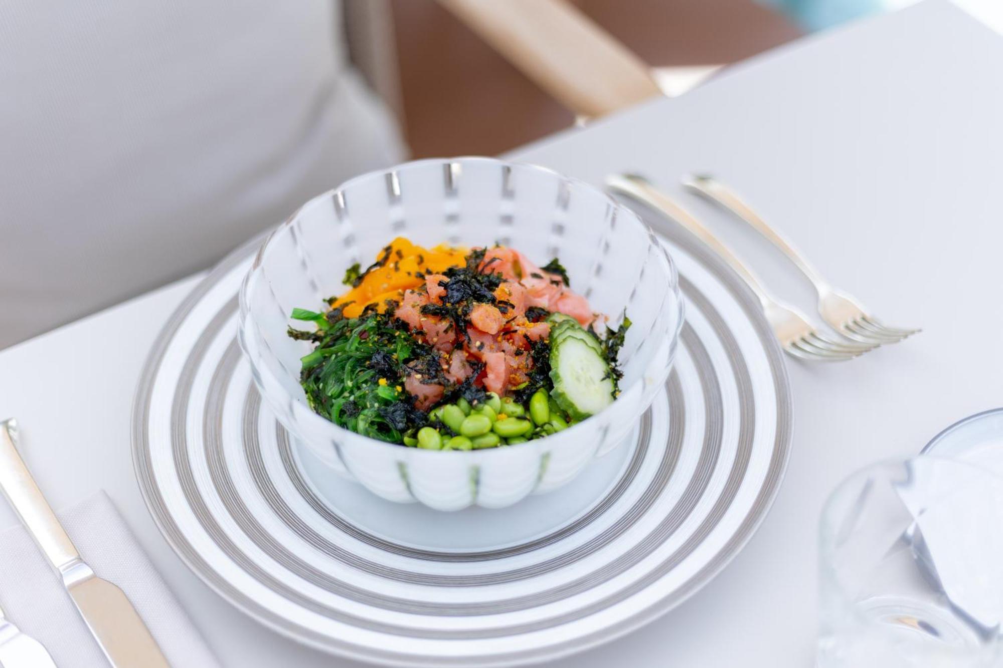 Hotel Miramar Barcelona Gl Luaran gambar A salad prepared by a private chef