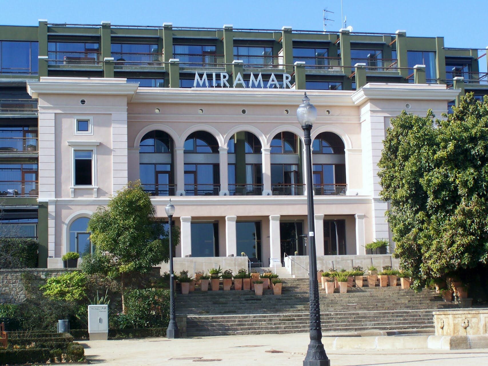 Hotel Miramar Barcelona Gl Luaran gambar Miramar shopping centre